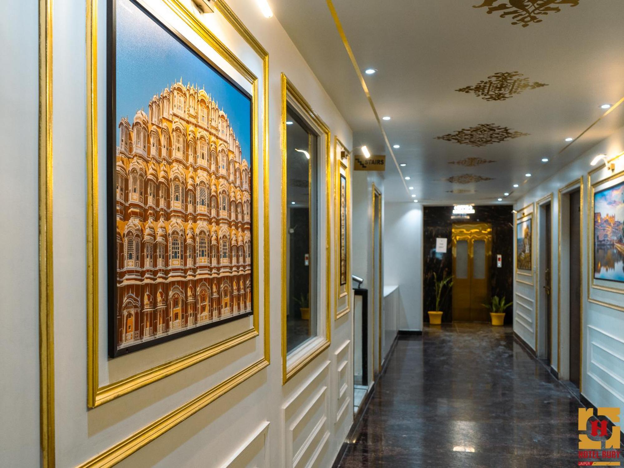 Hotel Ruby Jaipur Buitenkant foto