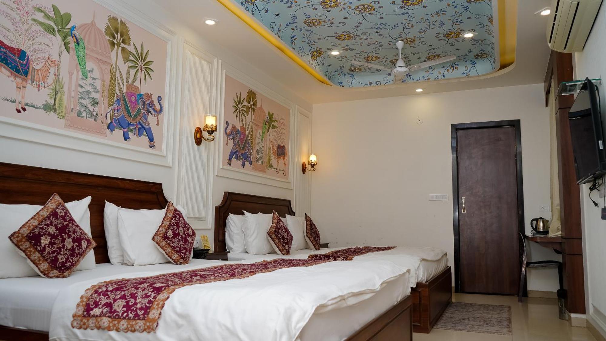 Hotel Ruby Jaipur Buitenkant foto