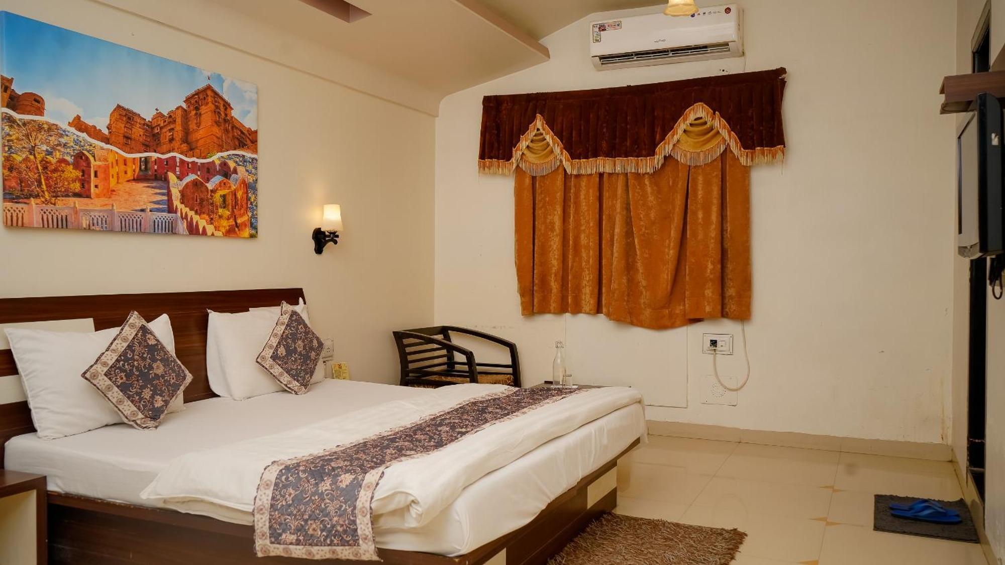 Hotel Ruby Jaipur Buitenkant foto