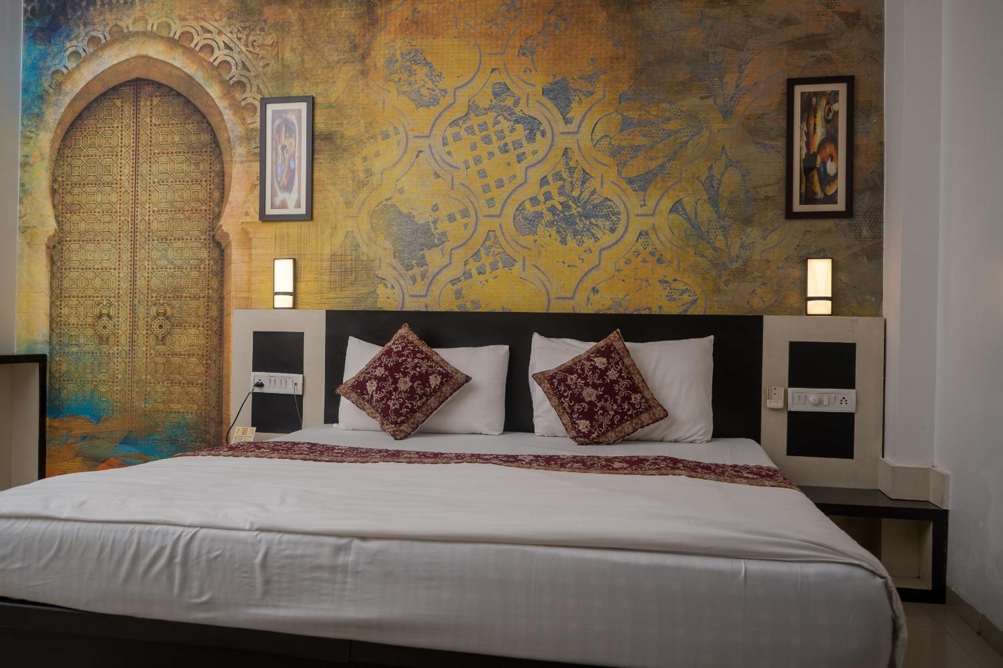 Hotel Ruby Jaipur Buitenkant foto
