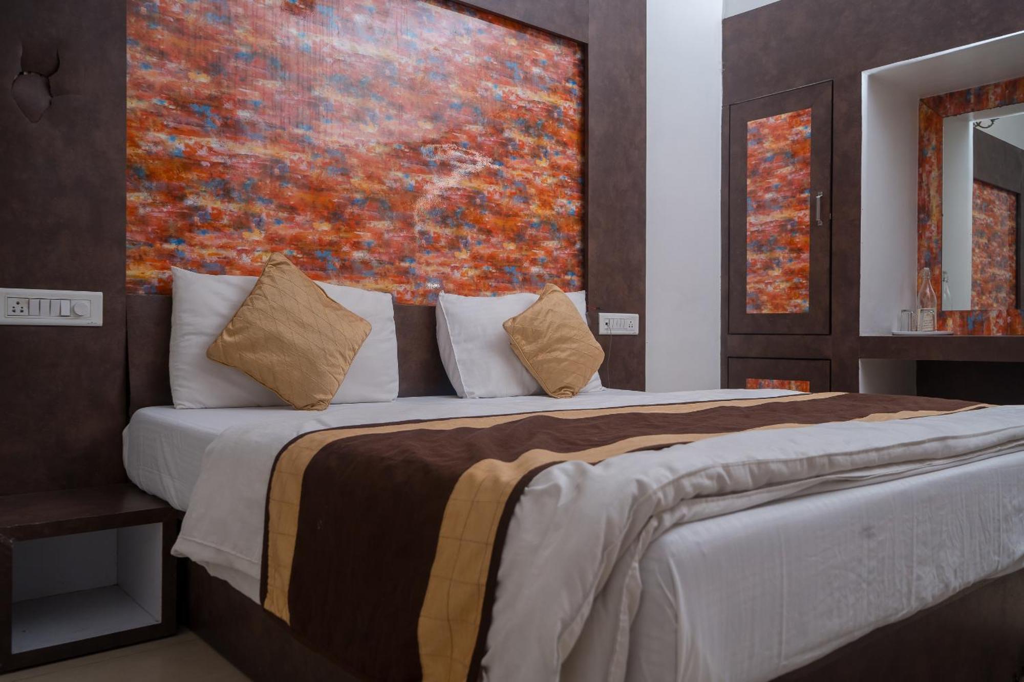 Hotel Ruby Jaipur Buitenkant foto