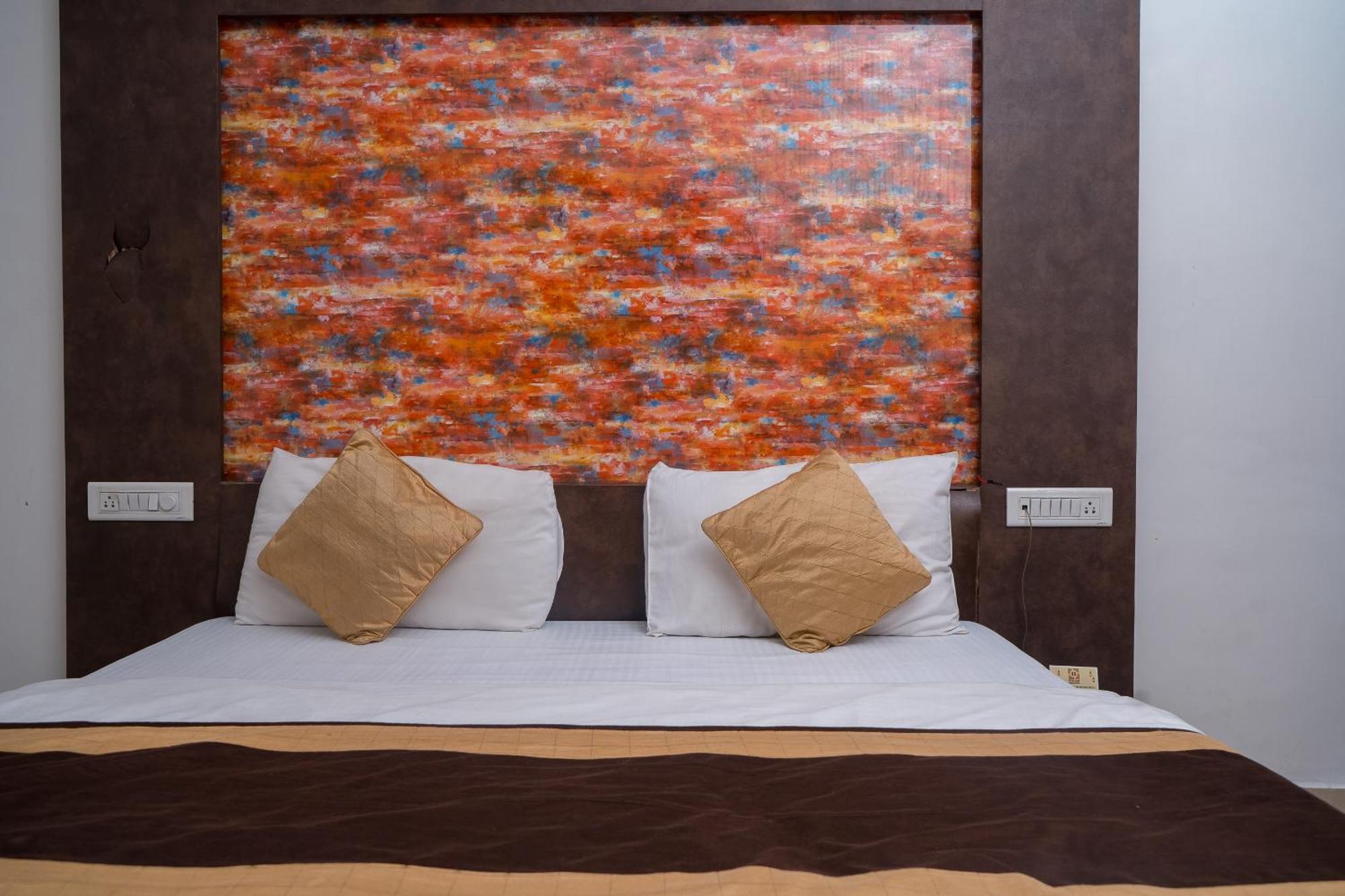 Hotel Ruby Jaipur Buitenkant foto